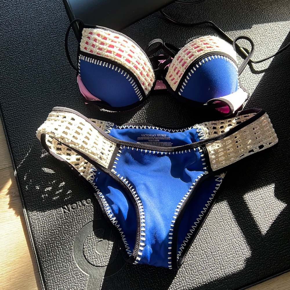 Victoria secret swimsuit size S
